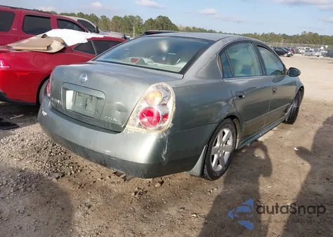 2003 Nissan Altima 2.5 S из США, поврежденный, VIN 1N4AL11DX3C132453